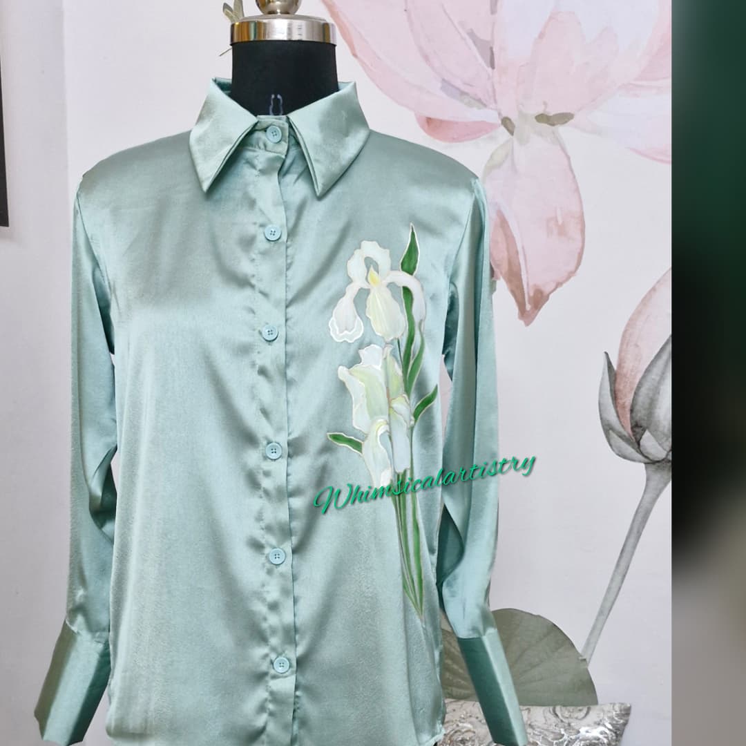 Iris Oasis women's shirt
