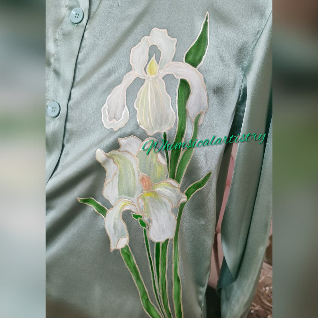 Iris Oasis women's shirt